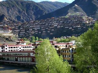 廣州到甘孜藏族自治州物流專線,廣州到甘孜藏族自治州貨運公司